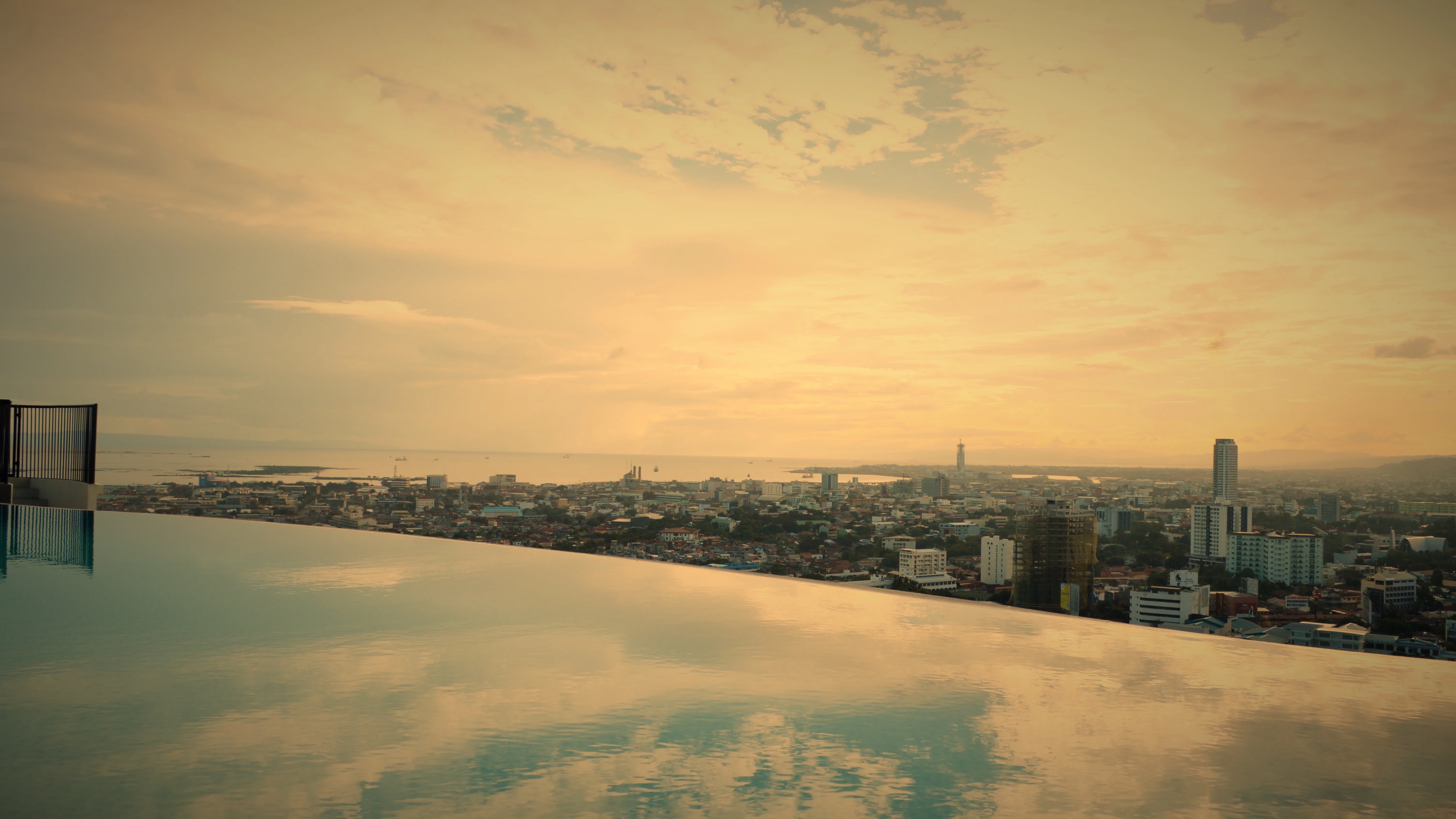 philippine-rooftop